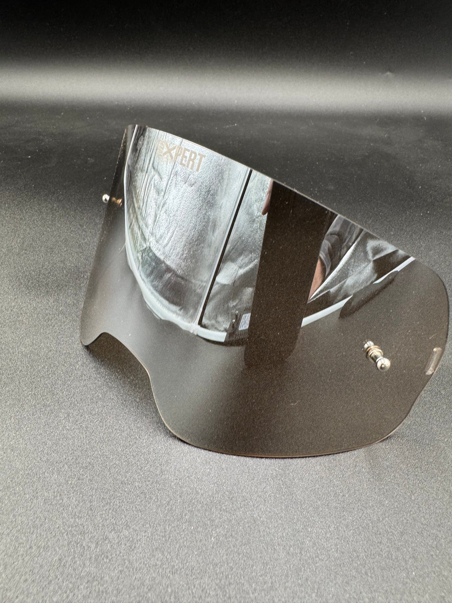 Lens - SILVER MIRROR ELITE REVO lens offers anti-fog option. (Tac)