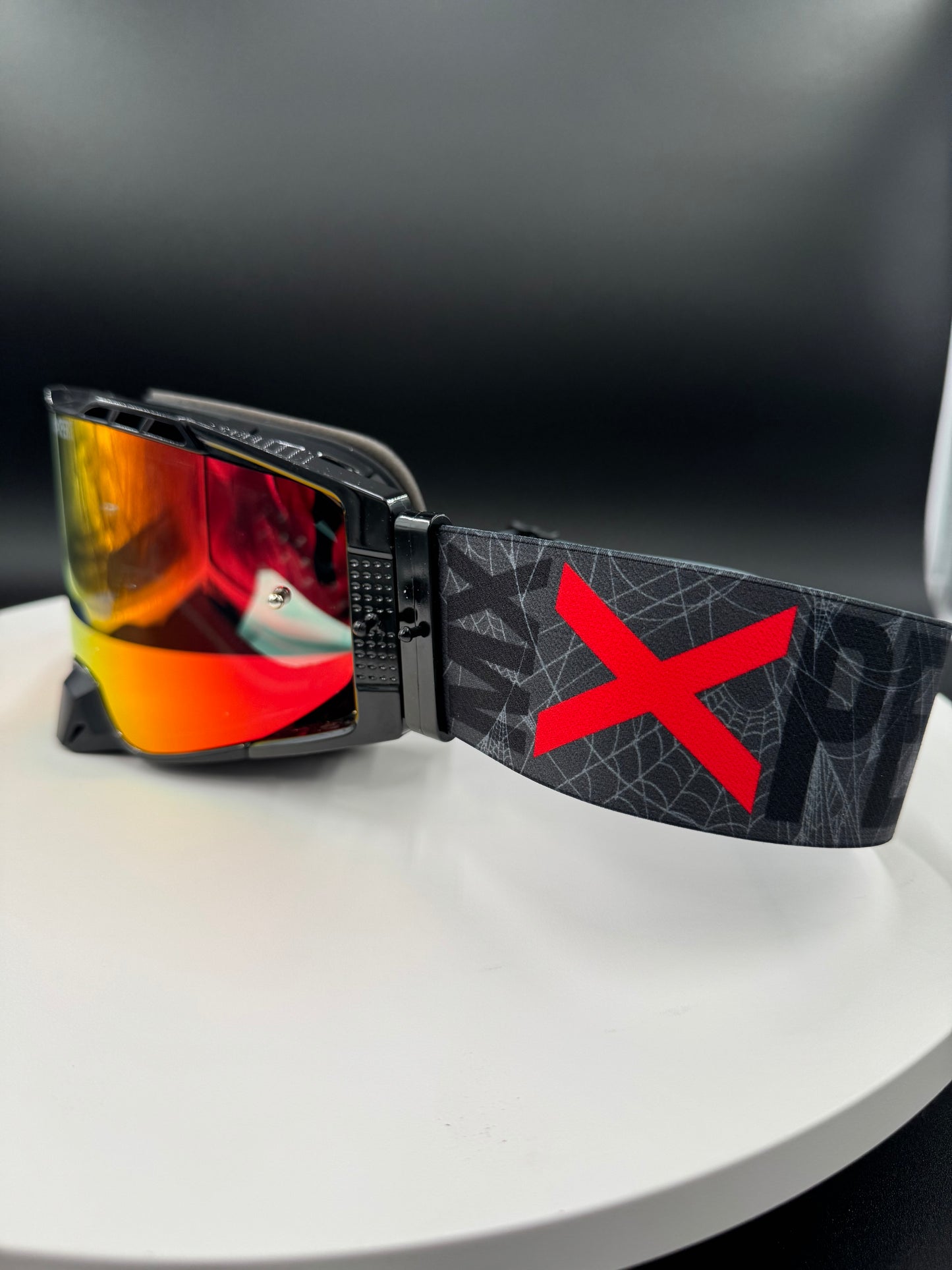 (C) ELITE Goggles   Black Widow