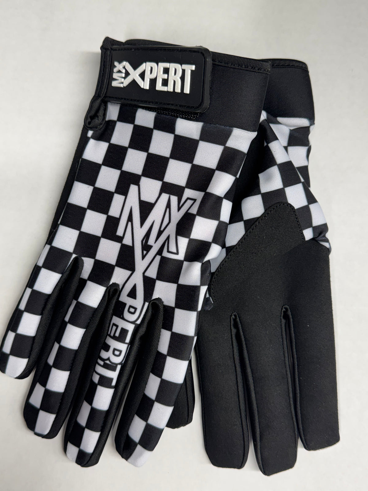 G - Adult Gloves