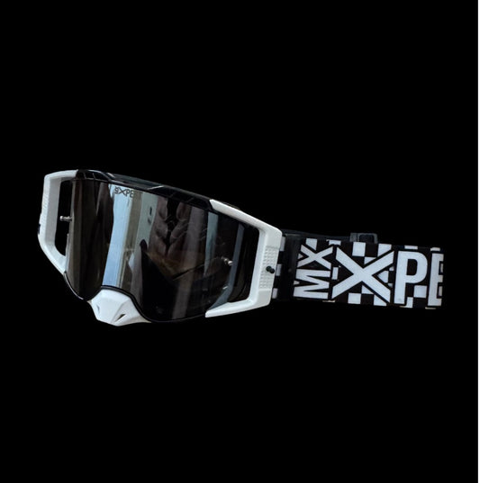 (C) ELITE Goggles  (  Checkered Flag )