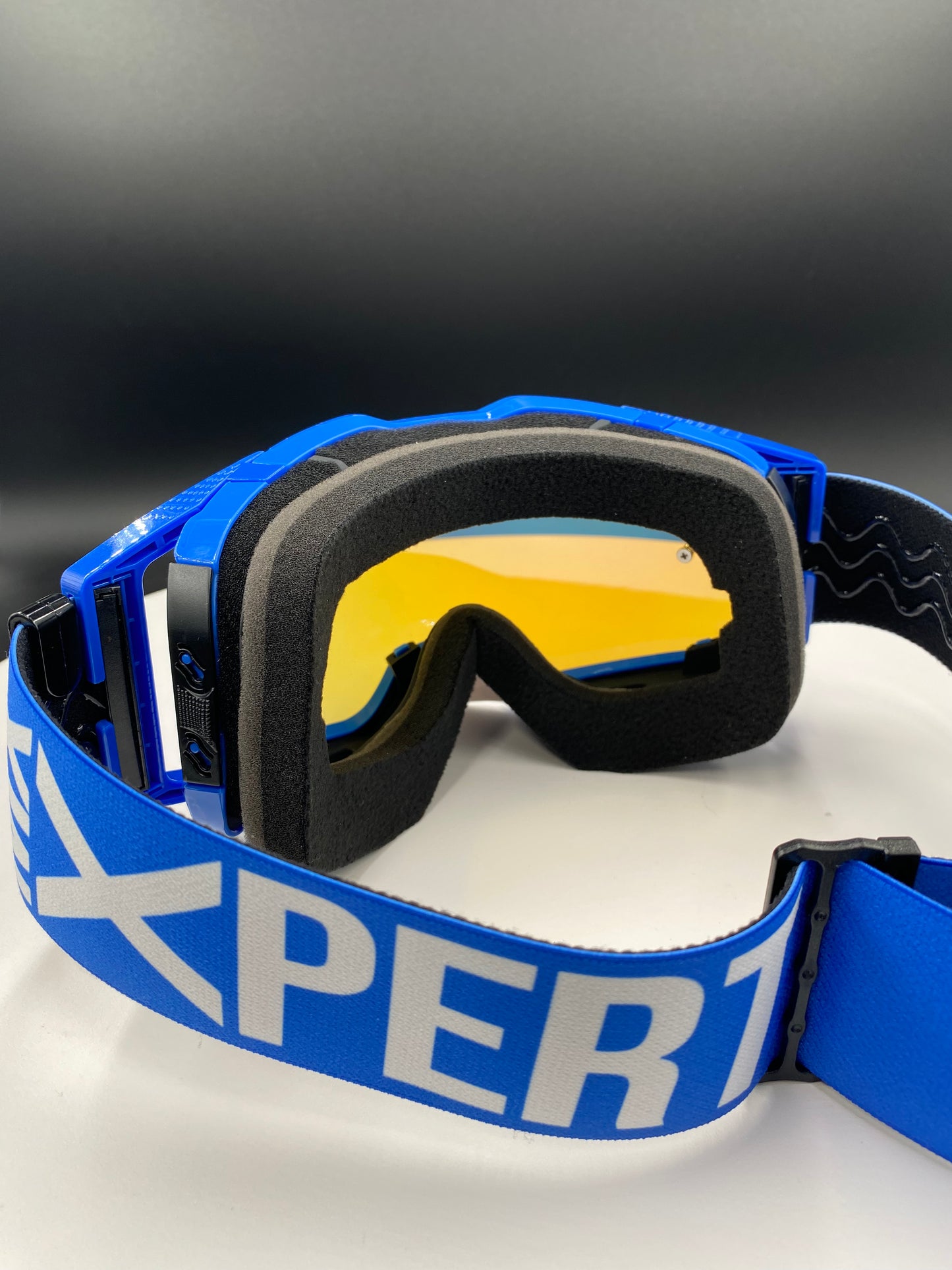 GOGGLES ELITE SERIES BLUE/ WHITE